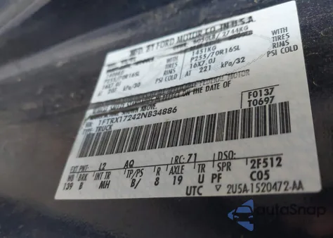 2002 Ford F-150 Xl/Xlt z USA, uszkodzony, nr VIN 1FTRX17242NB34886